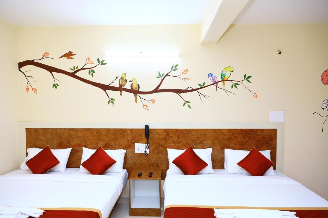 Sasthi Suites Bangalore Exterior photo